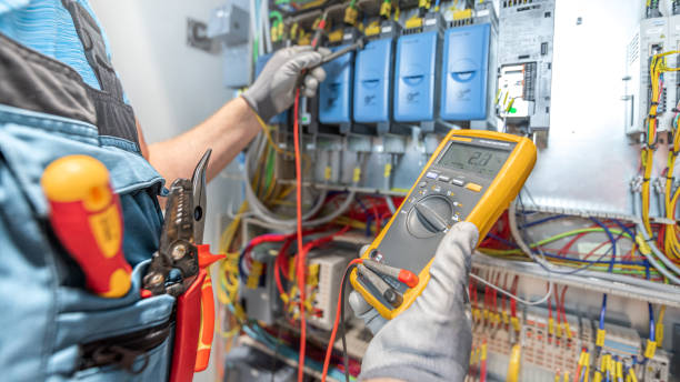 Best Electrical Repair Services  in Excelsior Springs, MO